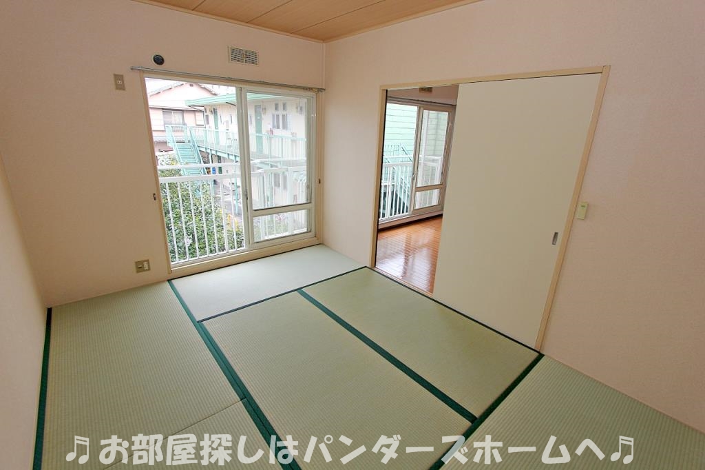 ウィンディアナガムラ Iの内装写真