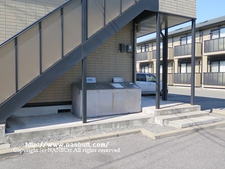 その他共有部分　敷地内ゴミ置場有り