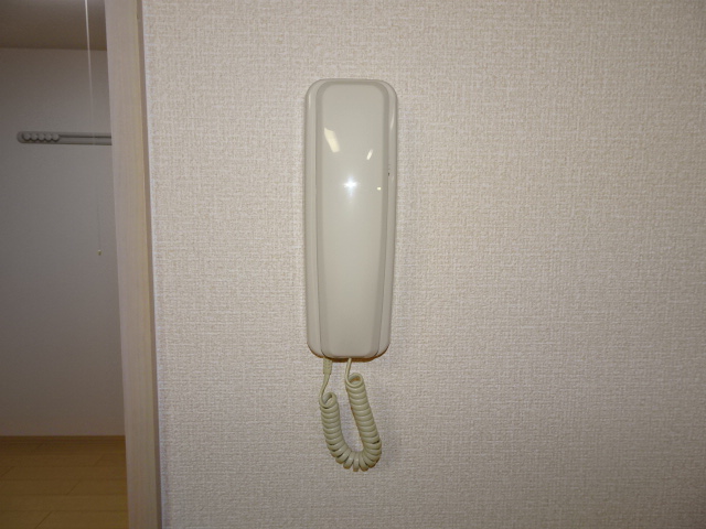 セキュリティ　※画像は反転した間取りの201号室です