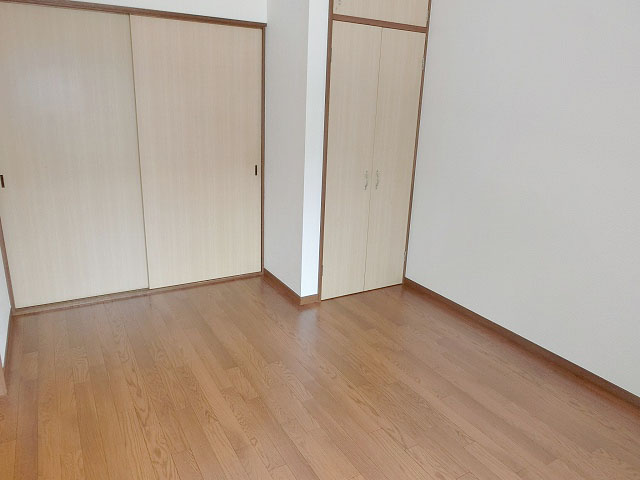 カーサ桂台の居間写真