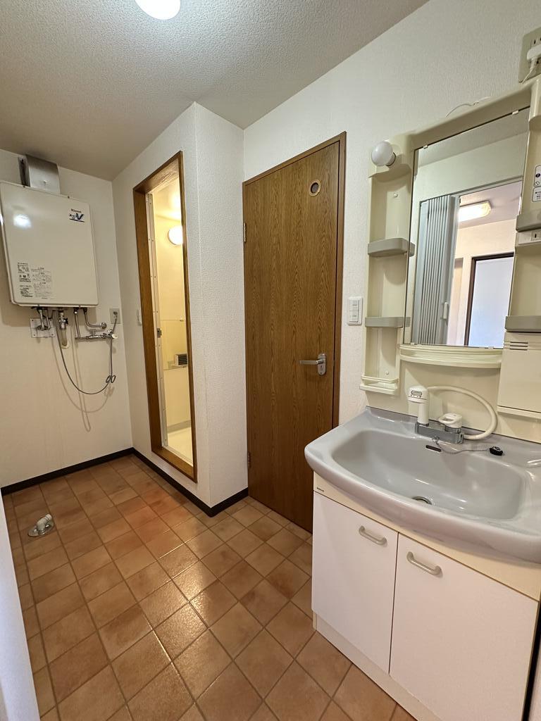 洗面設備　洗面台完備★