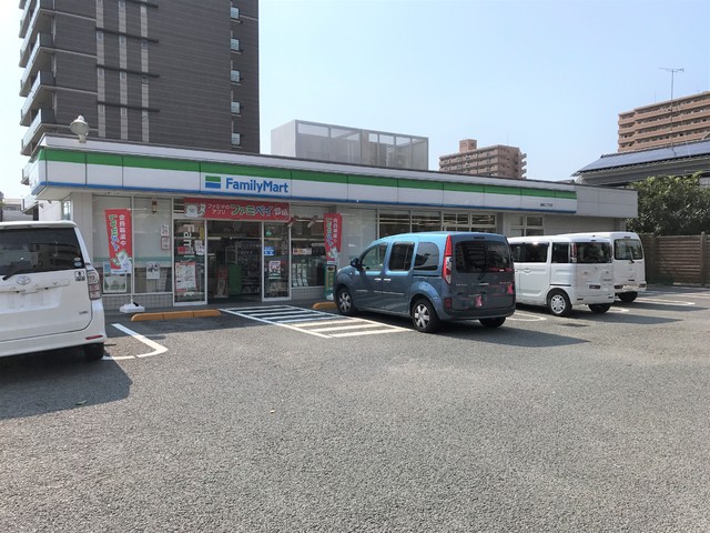 【松山市道後町のマンションのコンビニ】