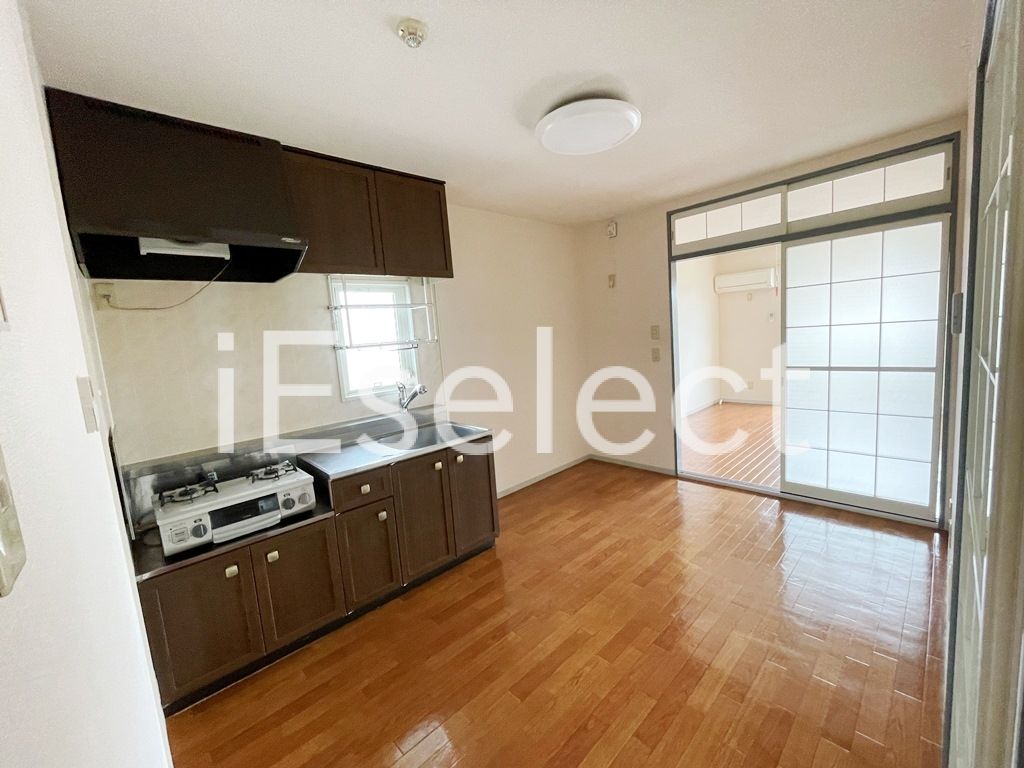 居室・リビング　明るいダイニングスペース★