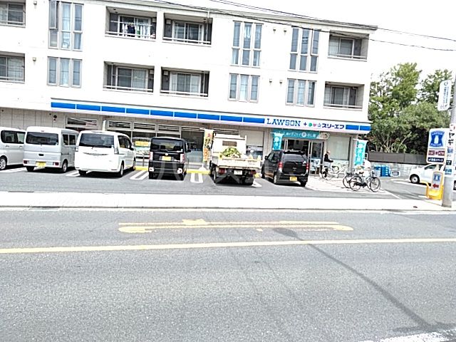 コンビニ　ローソン ＬＴＦ茅ヶ崎中海岸店（コンビニ）まで724m