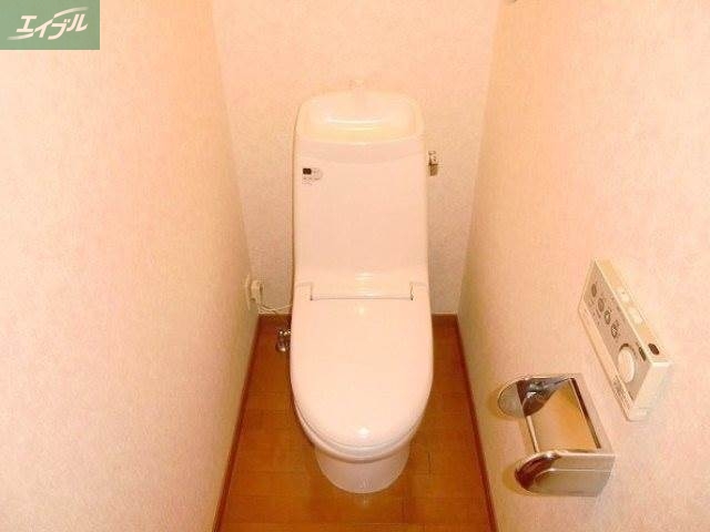 トイレ　ウォシュレット付きトイレ