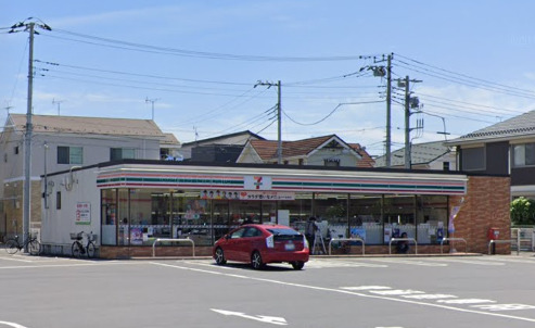 コンビニ　セブンイレブン　新鎌ケ谷３丁目（コンビニ）まで347m