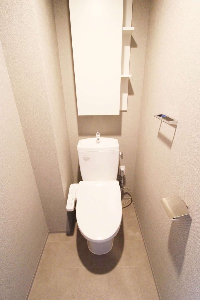 【鎌倉市常盤のマンションのトイレ】
