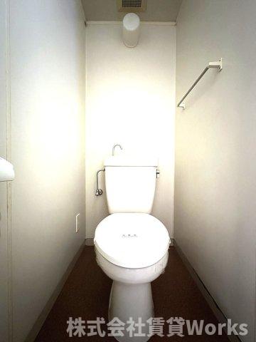 トイレ　シンプルで使いやすいトイレです