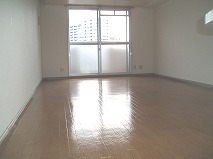 居室・リビング　室内