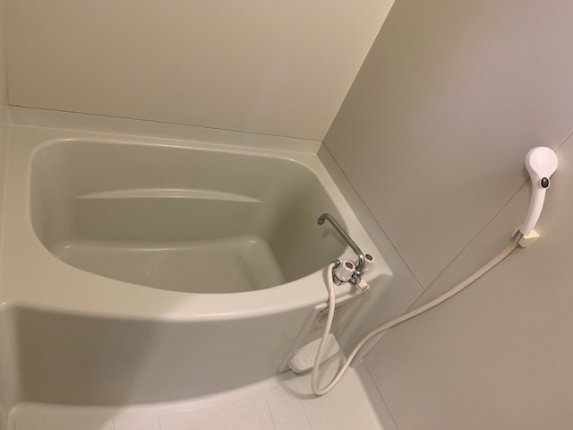 バス・シャワールーム　シャワー付　バストイレ別