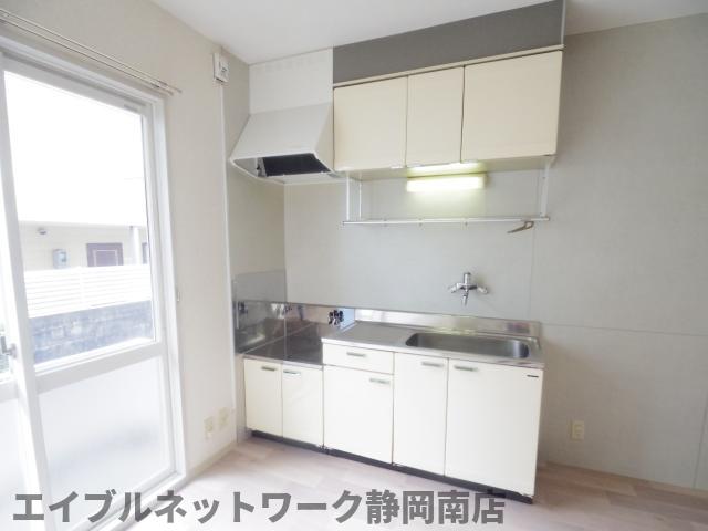 キッチン　キッチンです