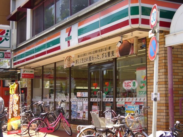 コンビニ　セブンイレブン　栄生駅前店（コンビニ）まで364m