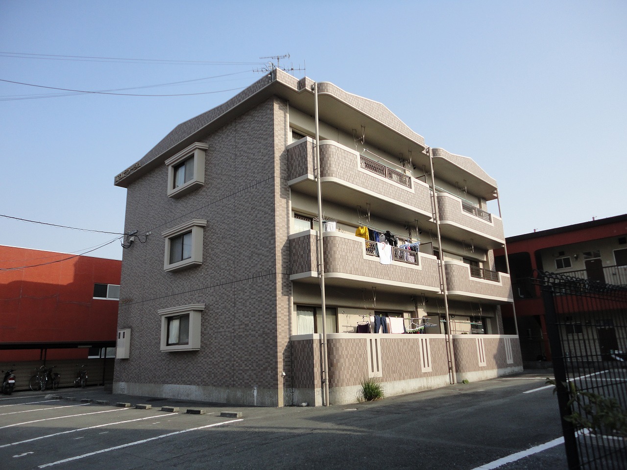 熊本県熊本市南区田井島２の賃貸マンションの外観