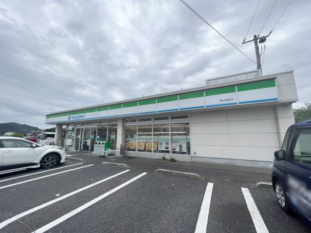 コンビニ　ファミリーマート岡山楢原店（コンビニ）まで2899m