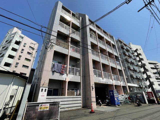 クレール宮崎の建物外観