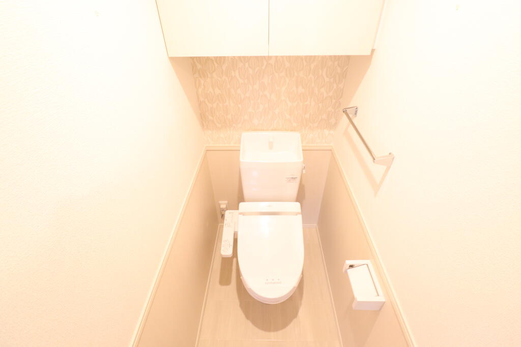 トイレ　温水洗浄便座☆