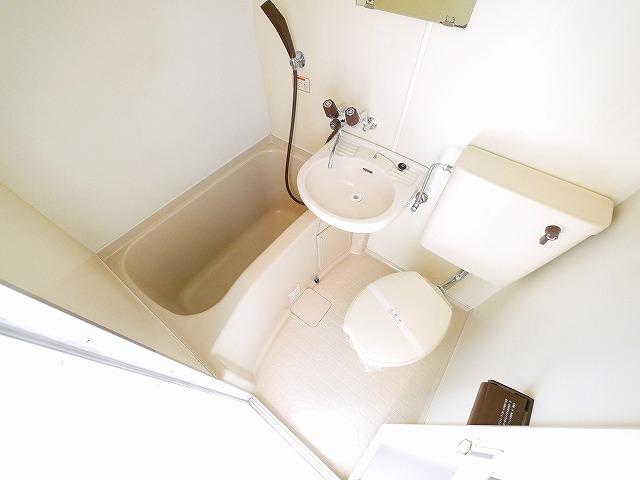 バス・シャワールーム　お風呂です