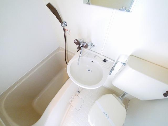 洗面設備　洗面所です