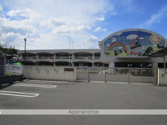 幼稚園・保育園　清武みどり幼稚園（幼稚園・保育園）まで909m