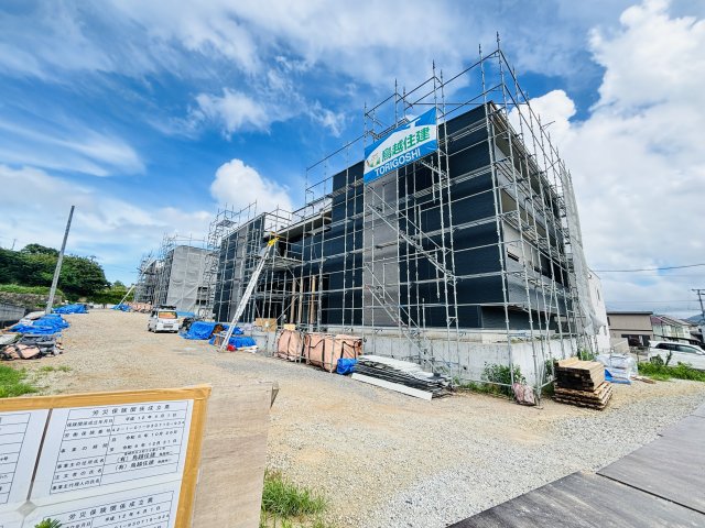 【諫早市真崎町のアパートの建物外観】