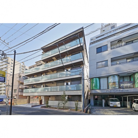 M・I Residenceの建物外観