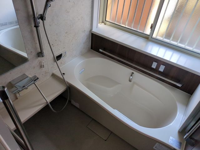 バス・シャワールーム