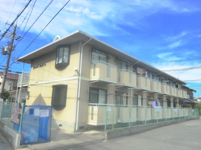 建物外観　駅近でめちゃ便利な場所ですよ♪