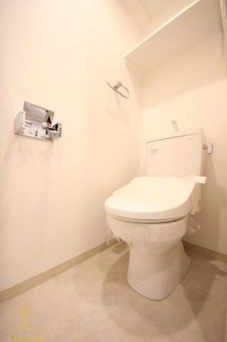 トイレ　スプイランディッド安土町