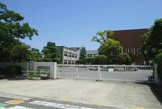 【ディアコートの小学校】