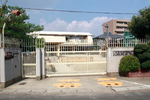 幼稚園・保育園　殿城保育園（幼稚園・保育園）まで821m