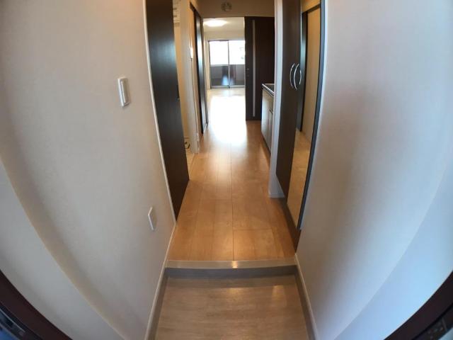 玄関　玄関（イメージ）