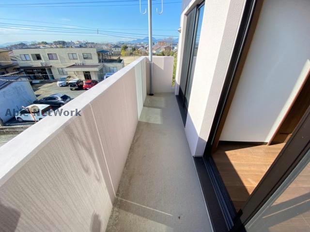 バルコニー　同型