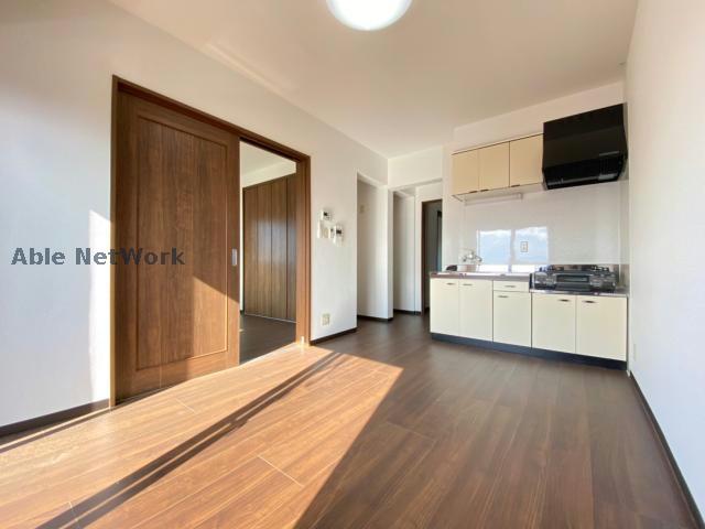 居室・リビング　同型