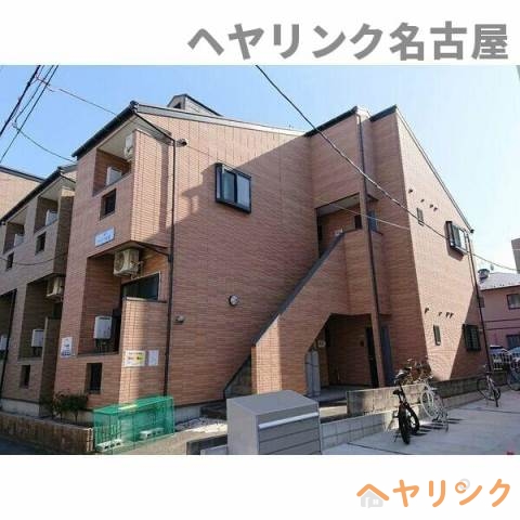 【アリビラ名西の建物外観】