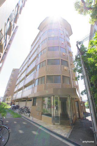 【メゾンドゥミヤビの建物外観】