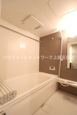 バス・シャワールーム　追焚機能付・１坪風呂