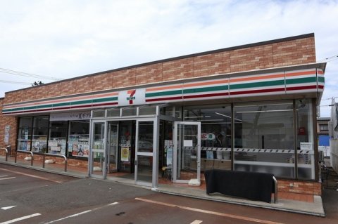 コンビニ　セブンイレブン 上越稲田店（コンビニ）まで1054m