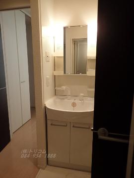 洗面設備　洗髪洗面化粧台