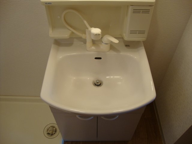 洗面設備　洗髪洗面化粧台