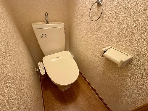 トイレ　現状優先。設置は現地と異なる可能性があります。