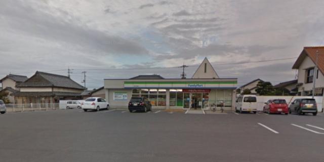 コンビニ　ファミリーマート高松川部町店（コンビニ）まで1118m