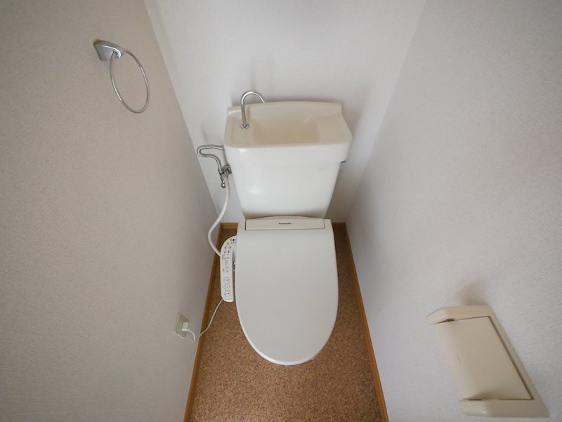 トイレ　ウォシュレット