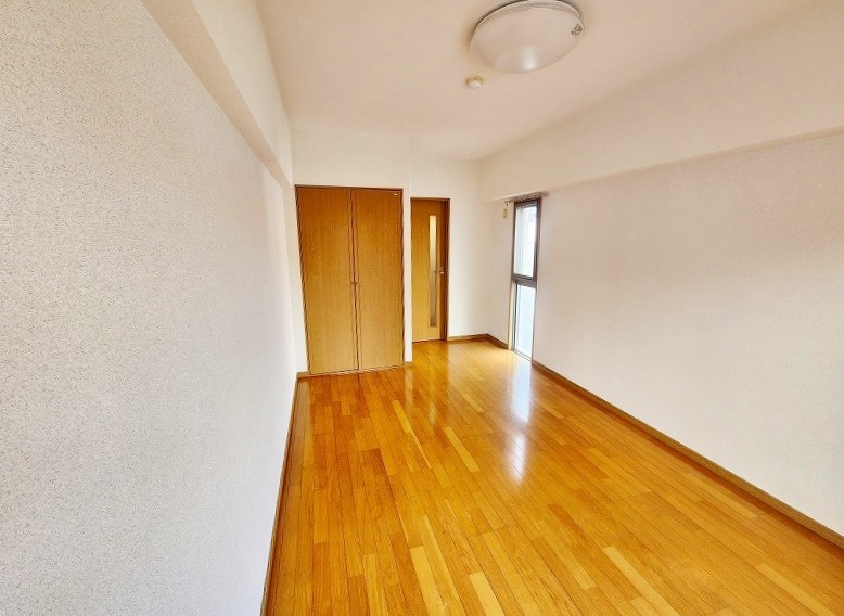 居室・リビング　★洋室8.5帖★