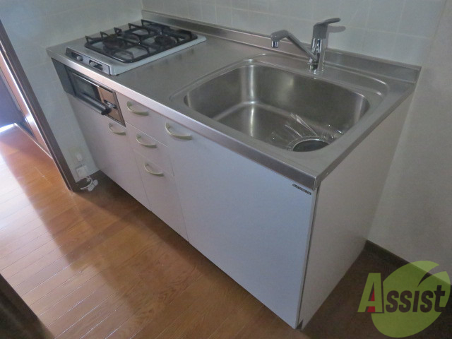 キッチン　こちらはキッチンです。料理するのが楽しみですね。