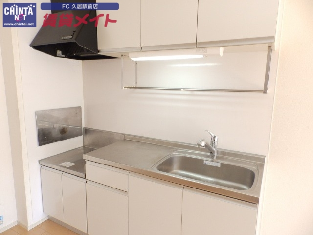 キッチン　同物件別室写真