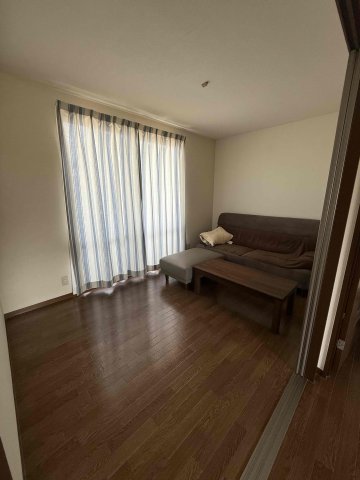 居室・リビング　ゆったりした洋室です