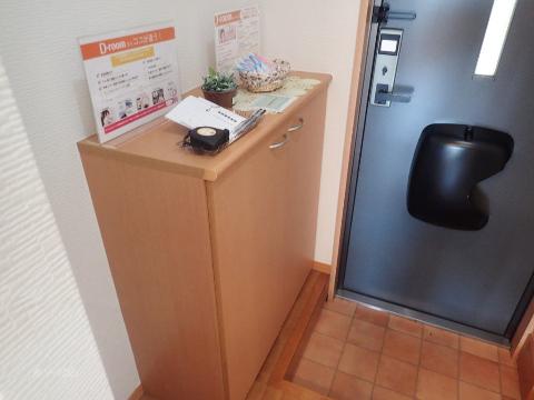 玄関　玄関（イメージ）