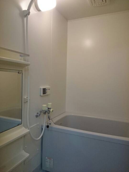 バス・シャワールーム　浴室