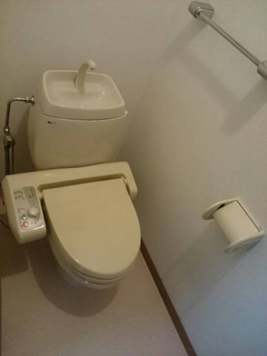 トイレ　トイレ