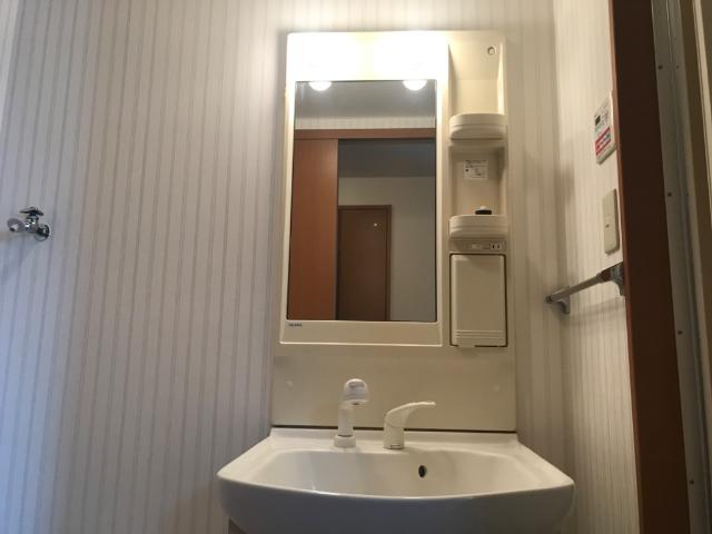 洗面設備　洗髪洗面化粧台